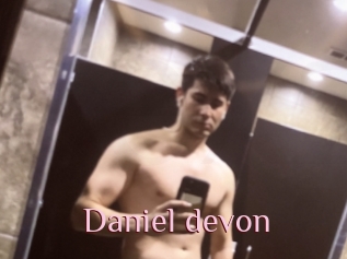 Daniel_devon