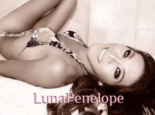 LunaPenelope