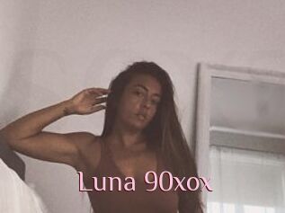 Luna_90xox