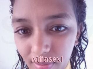 Miiasex1