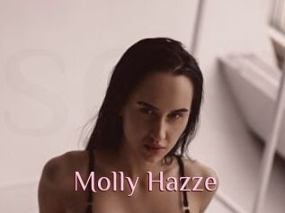 Molly_Hazze