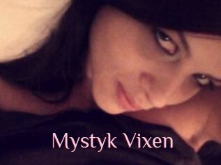 Mystyk_Vixen