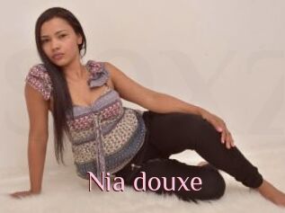 Nia_douxe